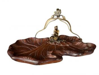 Secesní figurální nástolec - bronz Secesní figurální nástolec - bronz