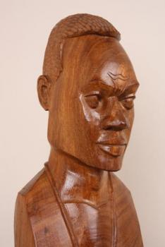 Døevìná africká Busta muže