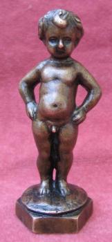 Chlapeček ( bronz )