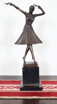 Art Deco socha tanečnice signováno D.H. Chiparus